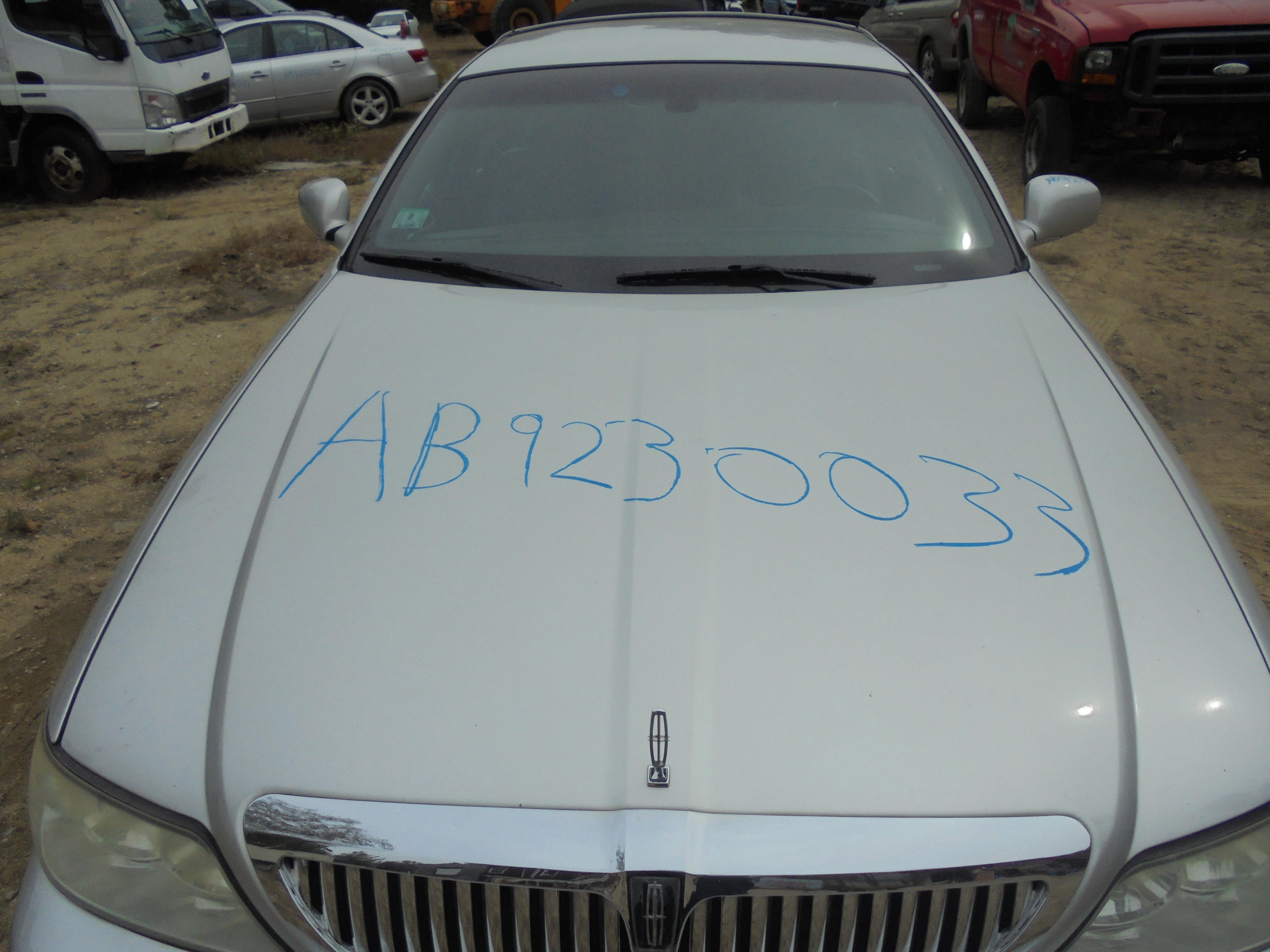 https://f005.backblazeb2.com/file/img-partshotlines-com/Inventory/NE288/2023/AB9230033/F67A90001D3C45EABC62F13FBB01163C028.jpg