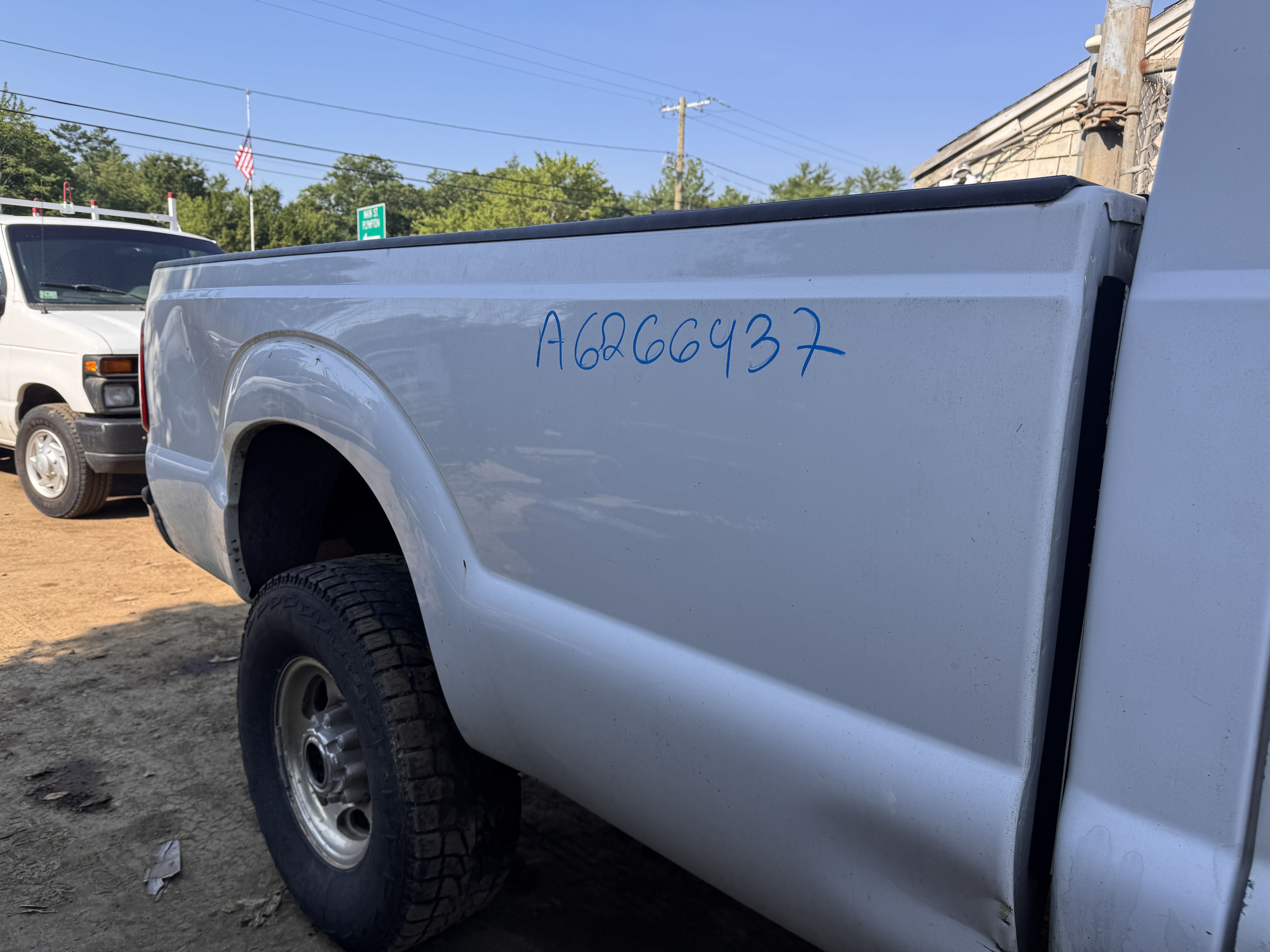 https://f005.backblazeb2.com/file/img-partshotlines-com/Inventory/NE288/2026/A6266437/8F15F373688F426EBC5574CED9E445C0010.jpg