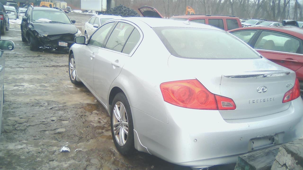 https://f005.backblazeb2.com/file/img-partshotlines-com/Inventory/NE290/Vehicle/23886_08.jpg
