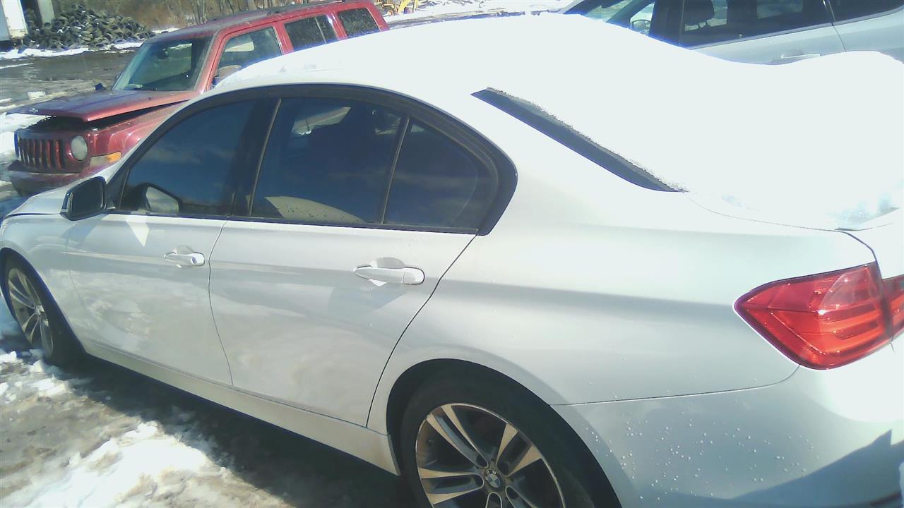https://f005.backblazeb2.com/file/img-partshotlines-com/Inventory/NE290/Vehicle/23943_07.jpg