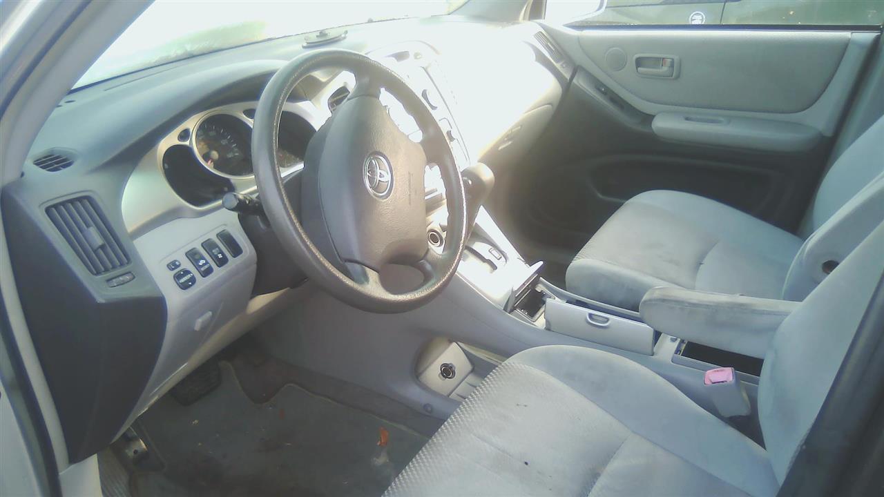 https://f005.backblazeb2.com/file/img-partshotlines-com/Inventory/NE290/Vehicle/23995_01.jpg