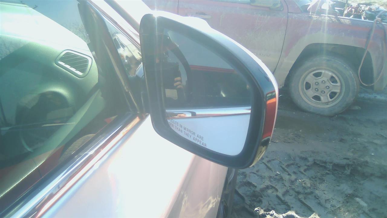 https://f005.backblazeb2.com/file/img-partshotlines-com/Inventory/NE290/Vehicle/24107_09.jpg