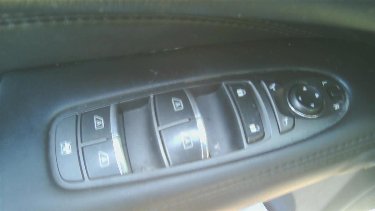 https://f005.backblazeb2.com/file/img-partshotlines-com/Inventory/NE290/Vehicle/24107_12.jpg