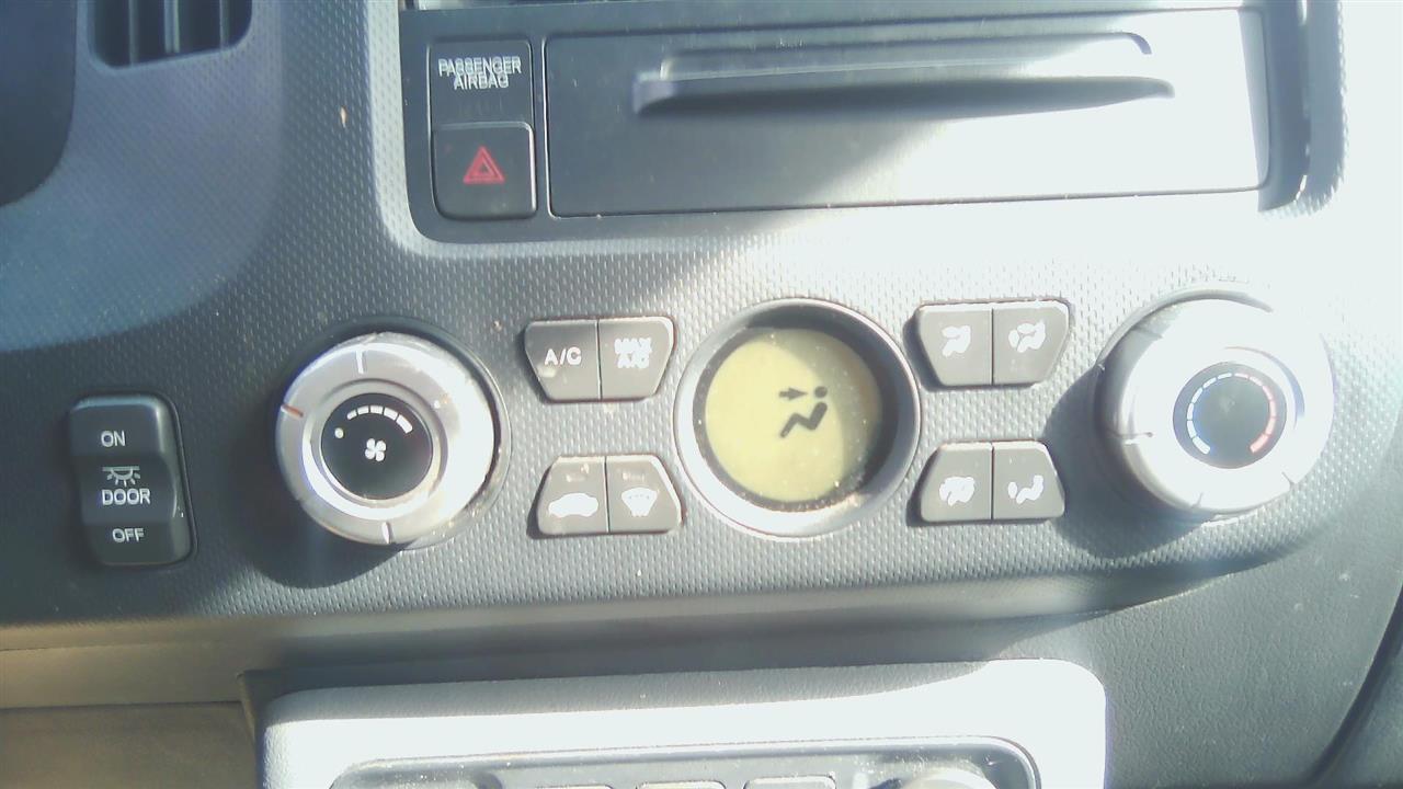 https://f005.backblazeb2.com/file/img-partshotlines-com/Inventory/NE290/Vehicle/24287_02.jpg