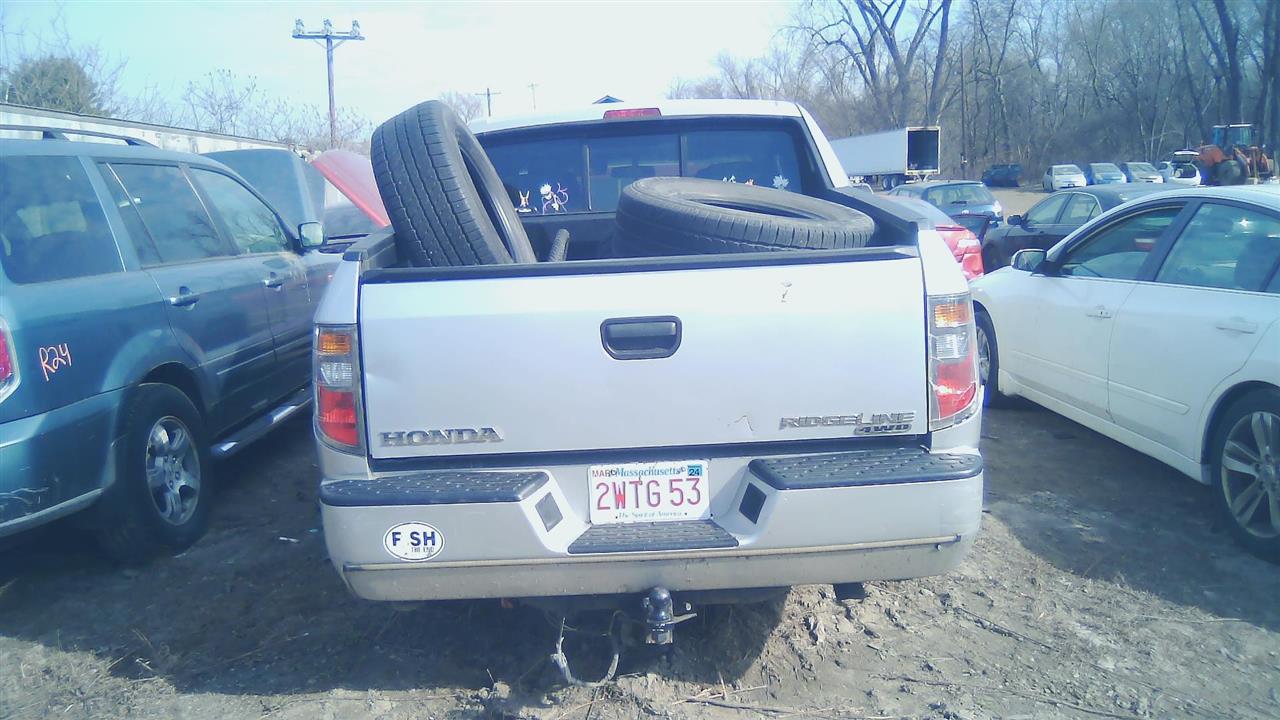 https://f005.backblazeb2.com/file/img-partshotlines-com/Inventory/NE290/Vehicle/24287_12.jpg