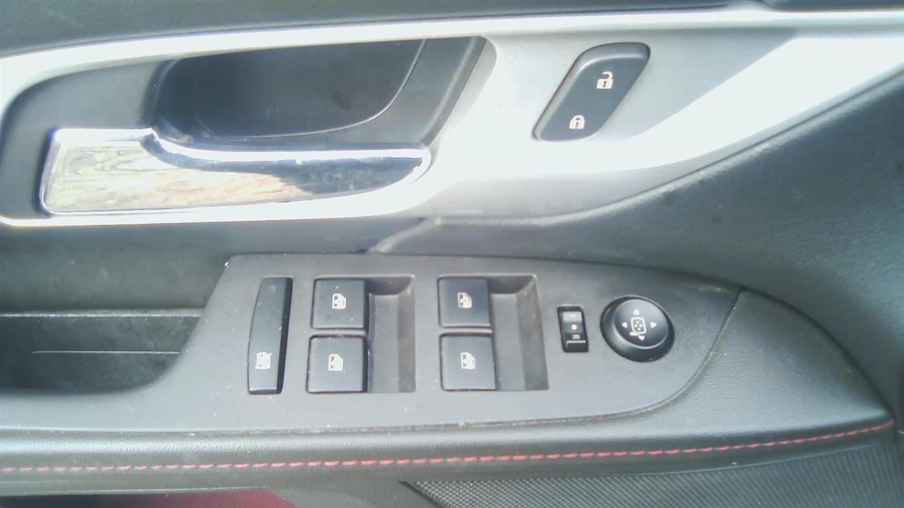 https://f005.backblazeb2.com/file/img-partshotlines-com/Inventory/NE290/Vehicle/24342_04.jpg