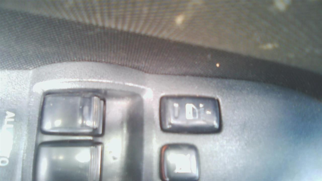 https://f005.backblazeb2.com/file/img-partshotlines-com/Inventory/NE290/Vehicle/24590_03.jpg