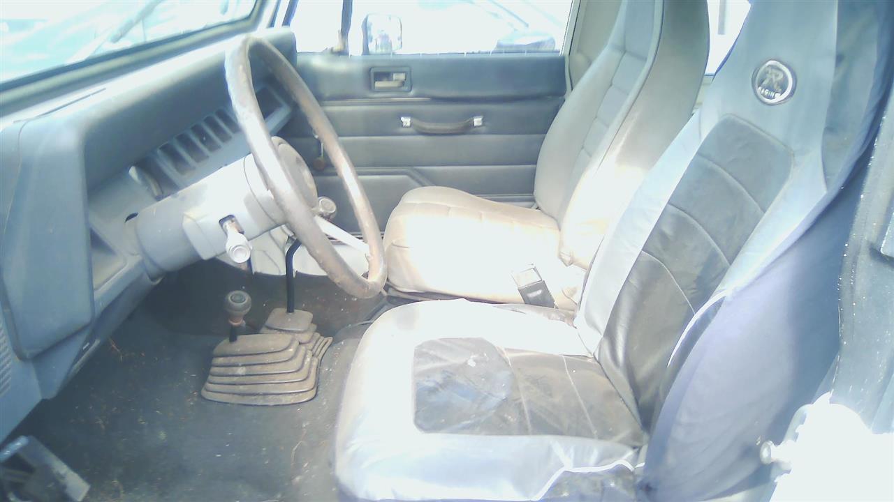 https://f005.backblazeb2.com/file/img-partshotlines-com/Inventory/NE290/Vehicle/24754_11.jpg
