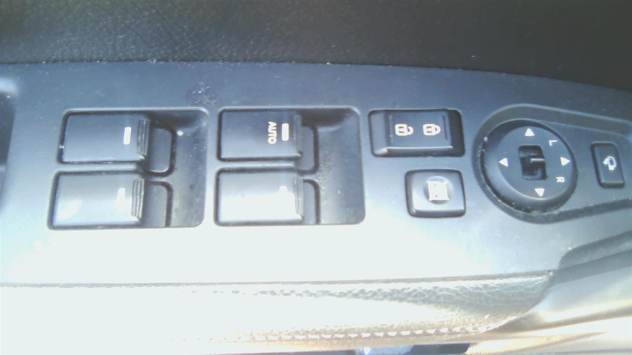 https://f005.backblazeb2.com/file/img-partshotlines-com/Inventory/NE290/Vehicle/24758_02.jpg