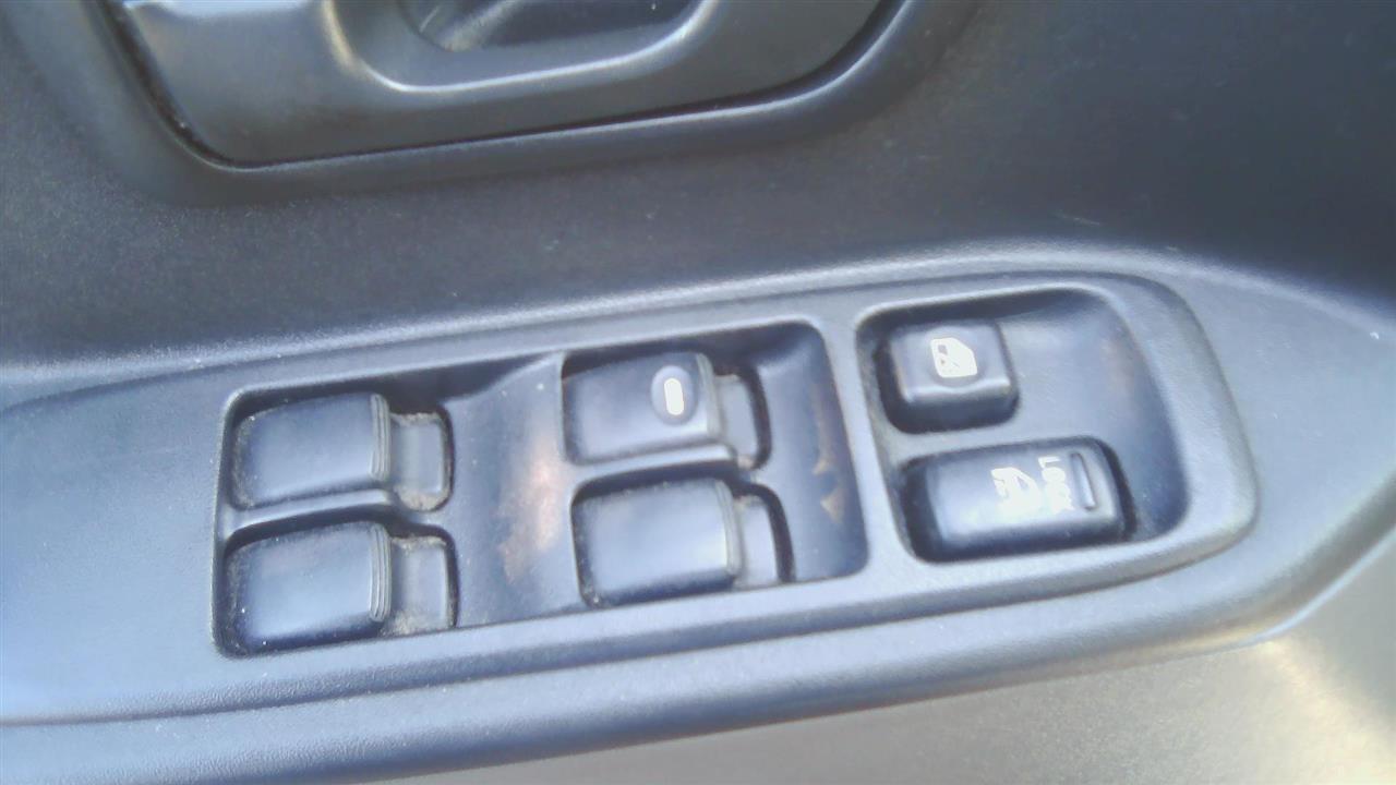 https://f005.backblazeb2.com/file/img-partshotlines-com/Inventory/NE290/Vehicle/24901_08.jpg