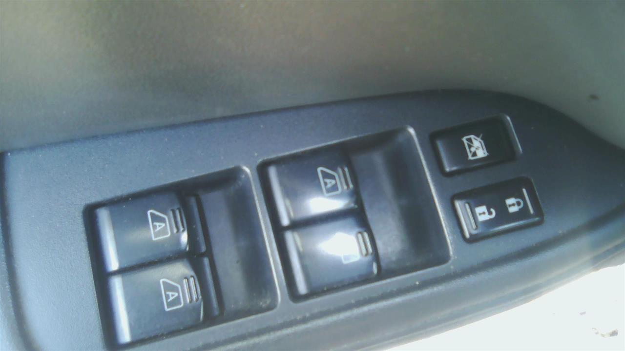 https://f005.backblazeb2.com/file/img-partshotlines-com/Inventory/NE290/Vehicle/24938_08.jpg
