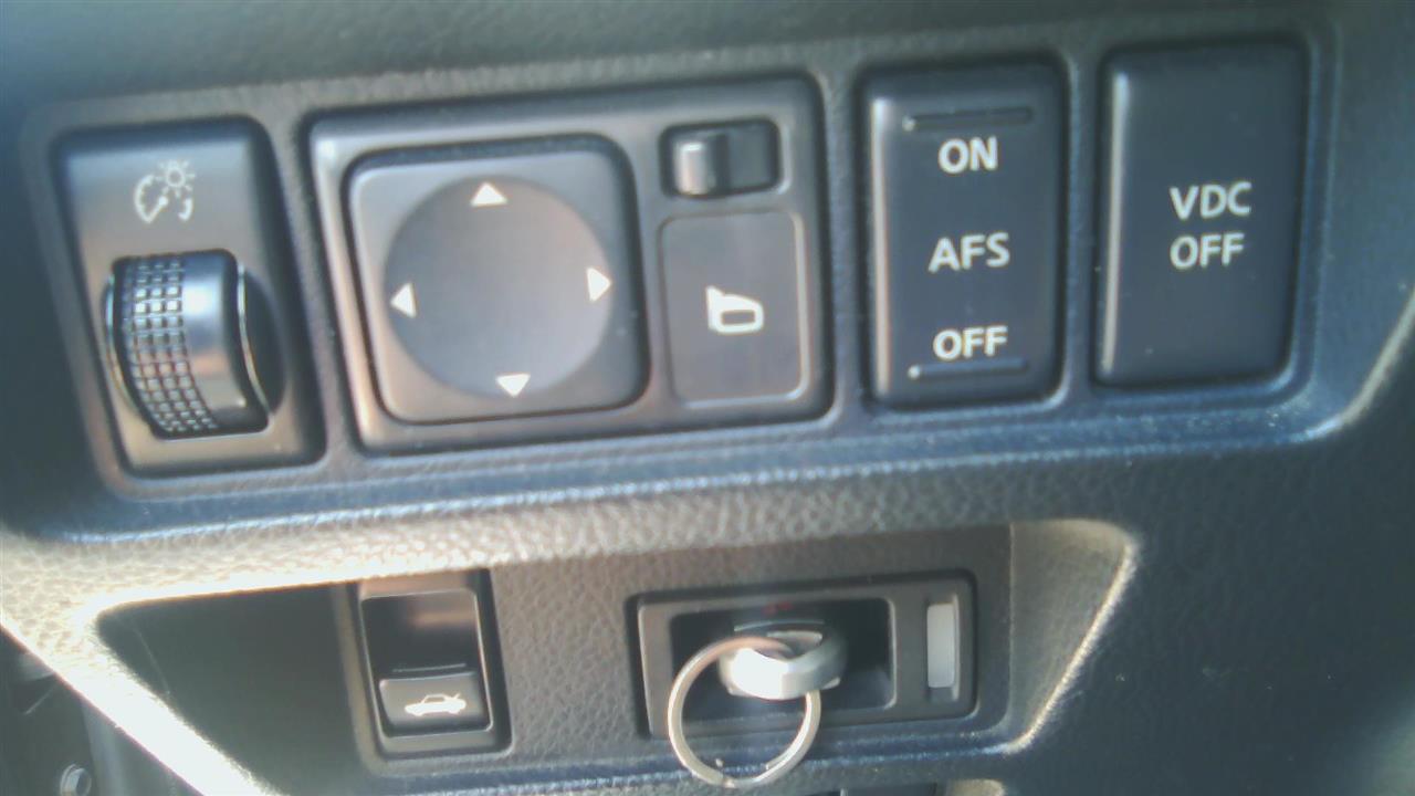 https://f005.backblazeb2.com/file/img-partshotlines-com/Inventory/NE290/Vehicle/24938_09.jpg