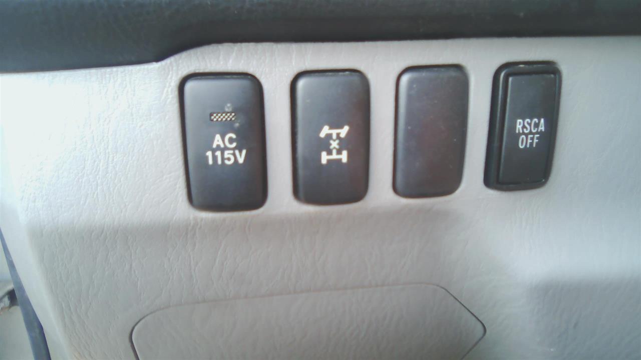https://f005.backblazeb2.com/file/img-partshotlines-com/Inventory/NE290/Vehicle/25212_04.jpg