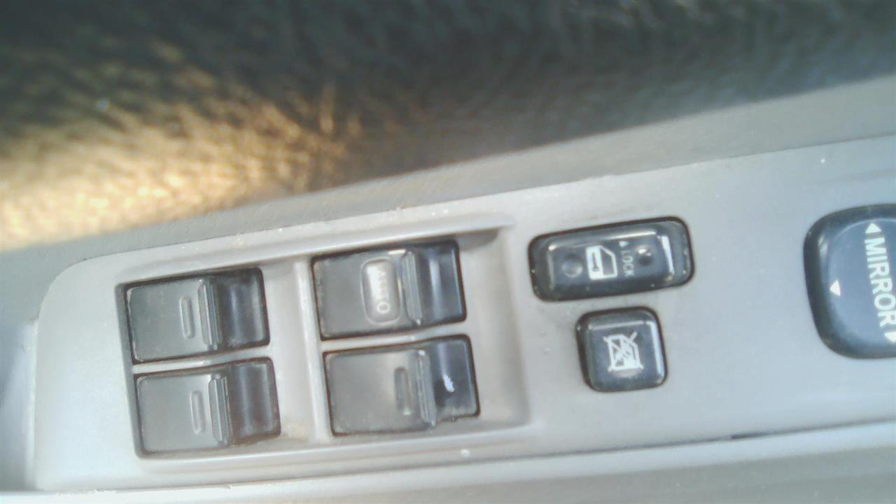 https://f005.backblazeb2.com/file/img-partshotlines-com/Inventory/NE290/Vehicle/25212_05.jpg