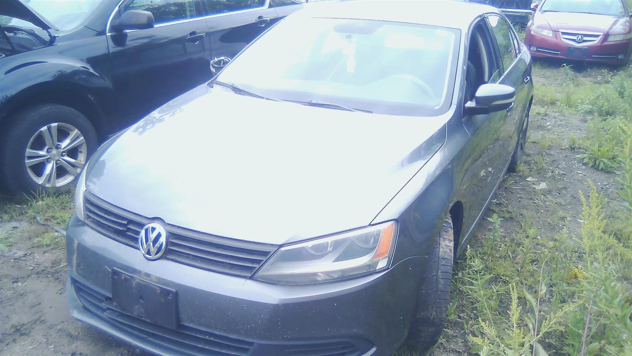 https://f005.backblazeb2.com/file/img-partshotlines-com/Inventory/NE290/Vehicle/25279_11.jpg