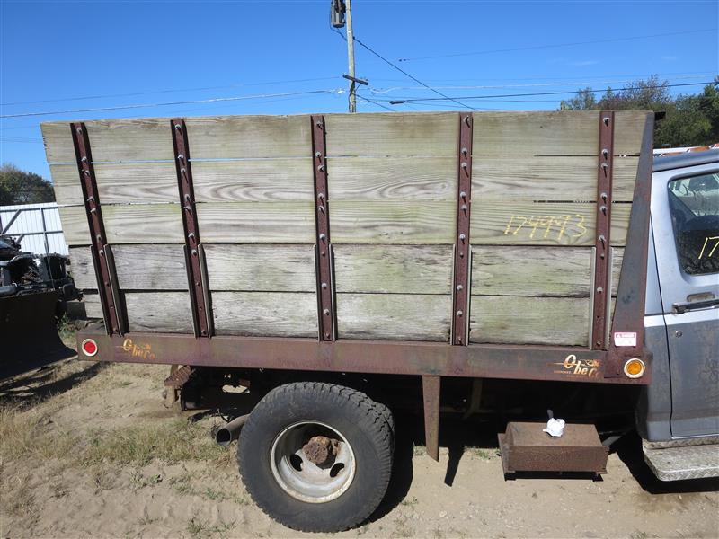 https://f005.backblazeb2.com/file/img-partshotlines-com/Inventory/NE31/Vehicle/3824_05.JPG