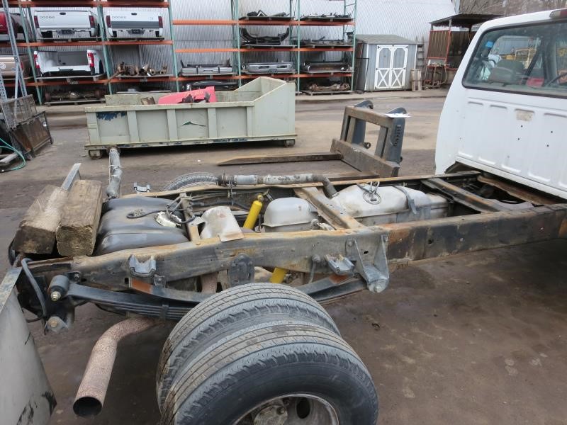 https://f005.backblazeb2.com/file/img-partshotlines-com/Inventory/NE31/Vehicle/5413_07.jpg