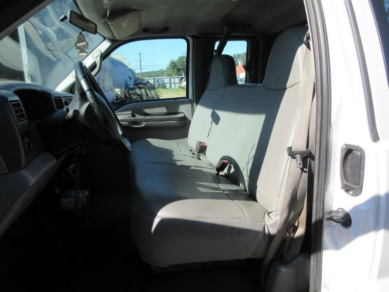https://f005.backblazeb2.com/file/img-partshotlines-com/Inventory/NE31/Vehicle/5692_08.jpg
