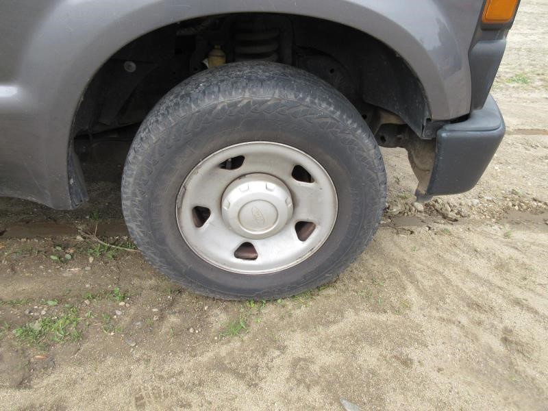 https://f005.backblazeb2.com/file/img-partshotlines-com/Inventory/NE31/Vehicle/5705_10.jpg