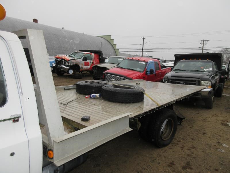 https://f005.backblazeb2.com/file/img-partshotlines-com/Inventory/NE31/Vehicle/5735_05.jpg