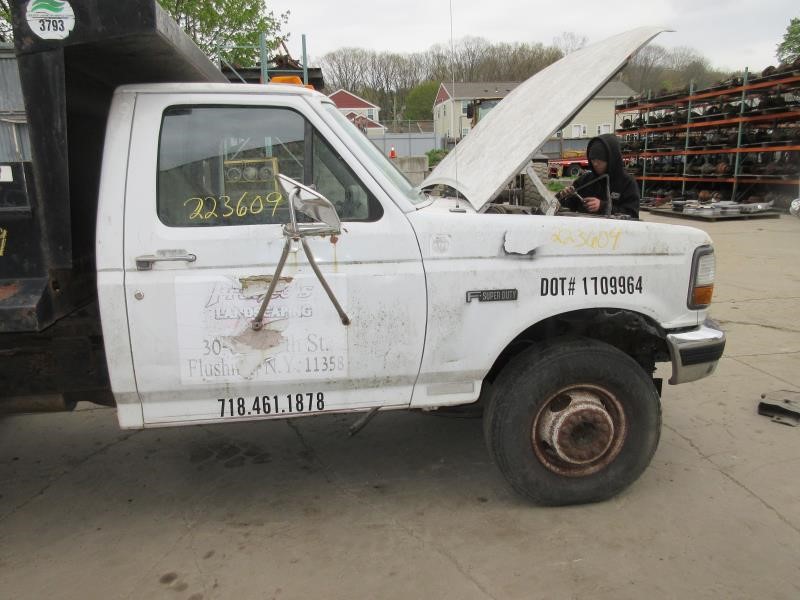 https://f005.backblazeb2.com/file/img-partshotlines-com/Inventory/NE31/Vehicle/5788_03.jpg