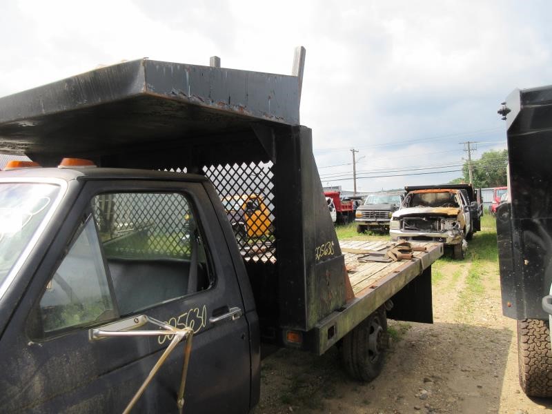 https://f005.backblazeb2.com/file/img-partshotlines-com/Inventory/NE31/Vehicle/5811_03.jpg