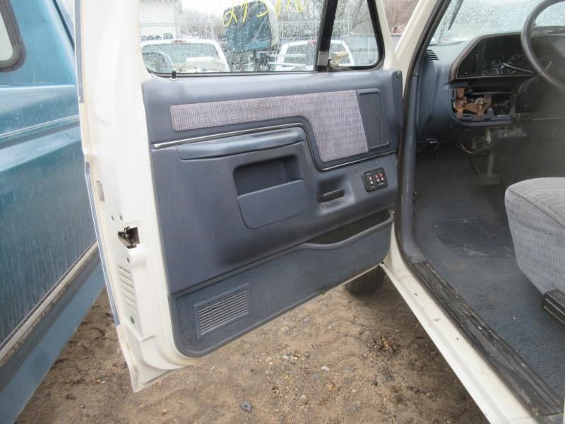 https://f005.backblazeb2.com/file/img-partshotlines-com/Inventory/NE31/Vehicle/6005_11.jpg