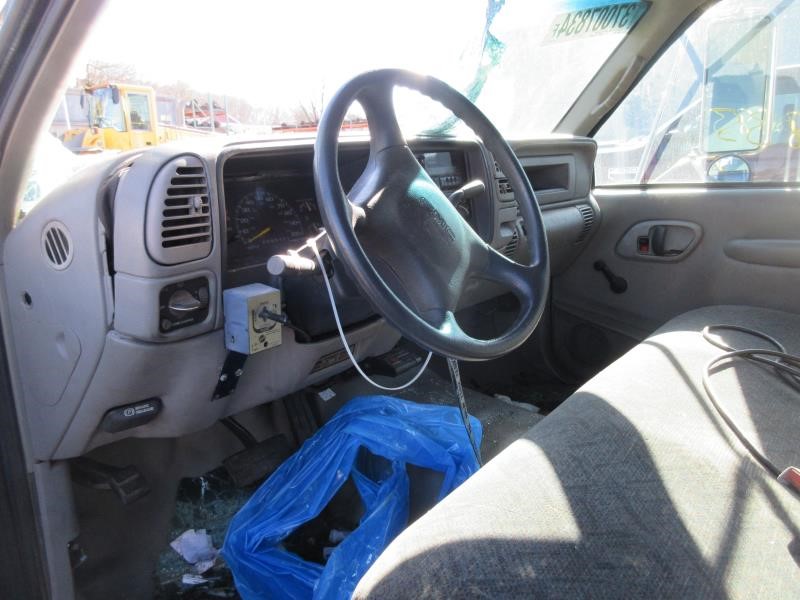https://f005.backblazeb2.com/file/img-partshotlines-com/Inventory/NE31/Vehicle/6024_10.jpg