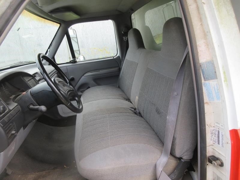 https://f005.backblazeb2.com/file/img-partshotlines-com/Inventory/NE31/Vehicle/6066_05.jpg