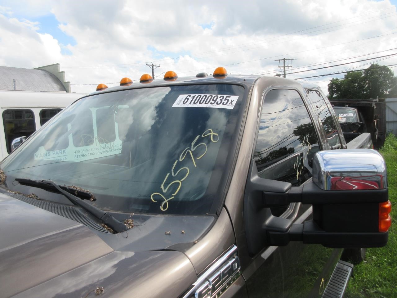 https://f005.backblazeb2.com/file/img-partshotlines-com/Inventory/NE31/Vehicle/6155_01.jpg