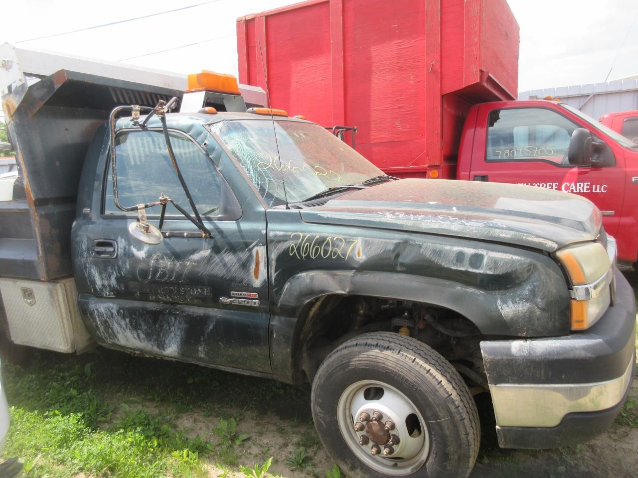 https://f005.backblazeb2.com/file/img-partshotlines-com/Inventory/NE31/Vehicle/6225_03.jpg
