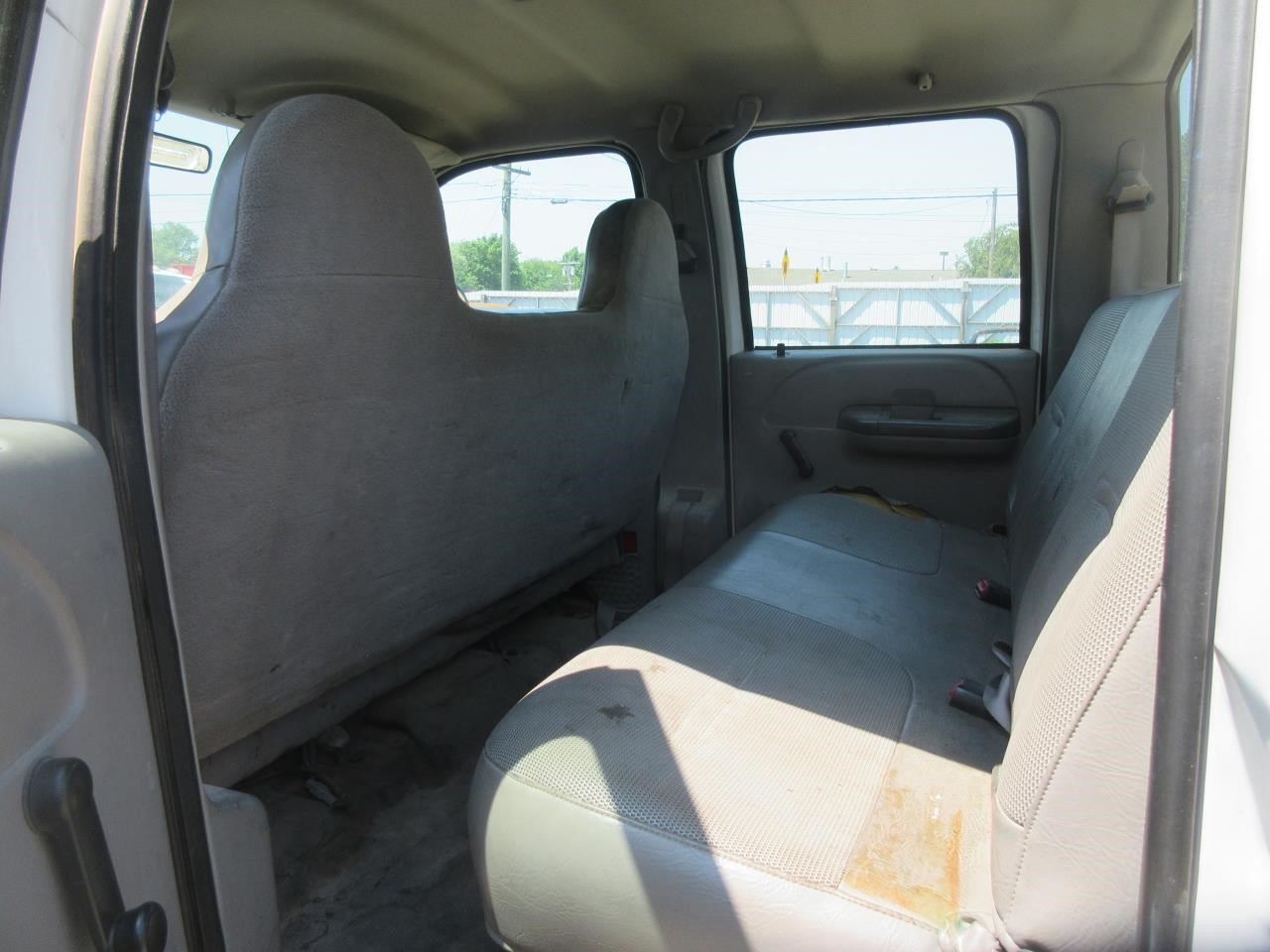 https://f005.backblazeb2.com/file/img-partshotlines-com/Inventory/NE31/Vehicle/6229_04.jpg