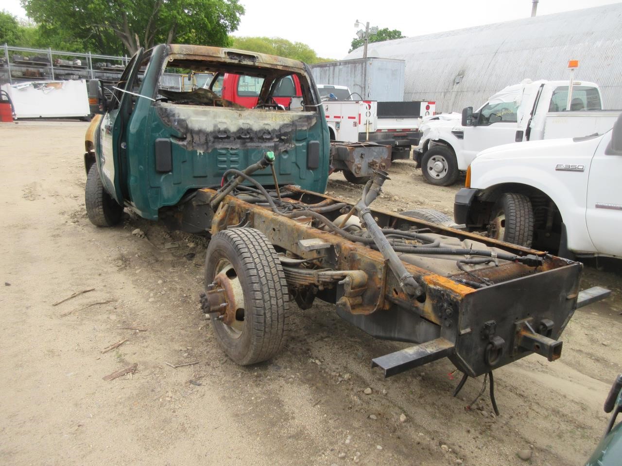 https://f005.backblazeb2.com/file/img-partshotlines-com/Inventory/NE31/Vehicle/6230_05.jpg