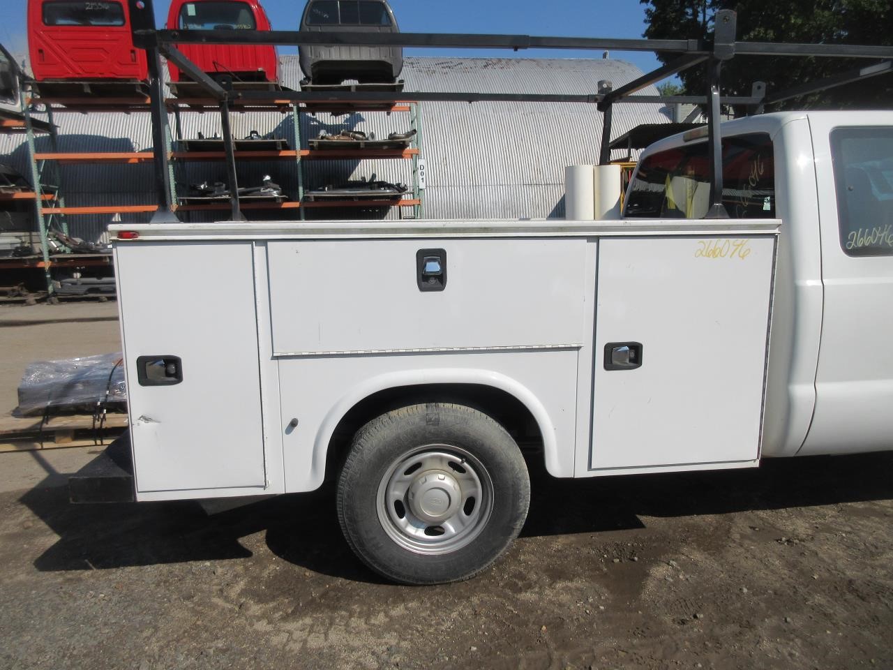 https://f005.backblazeb2.com/file/img-partshotlines-com/Inventory/NE31/Vehicle/6244_12.jpg
