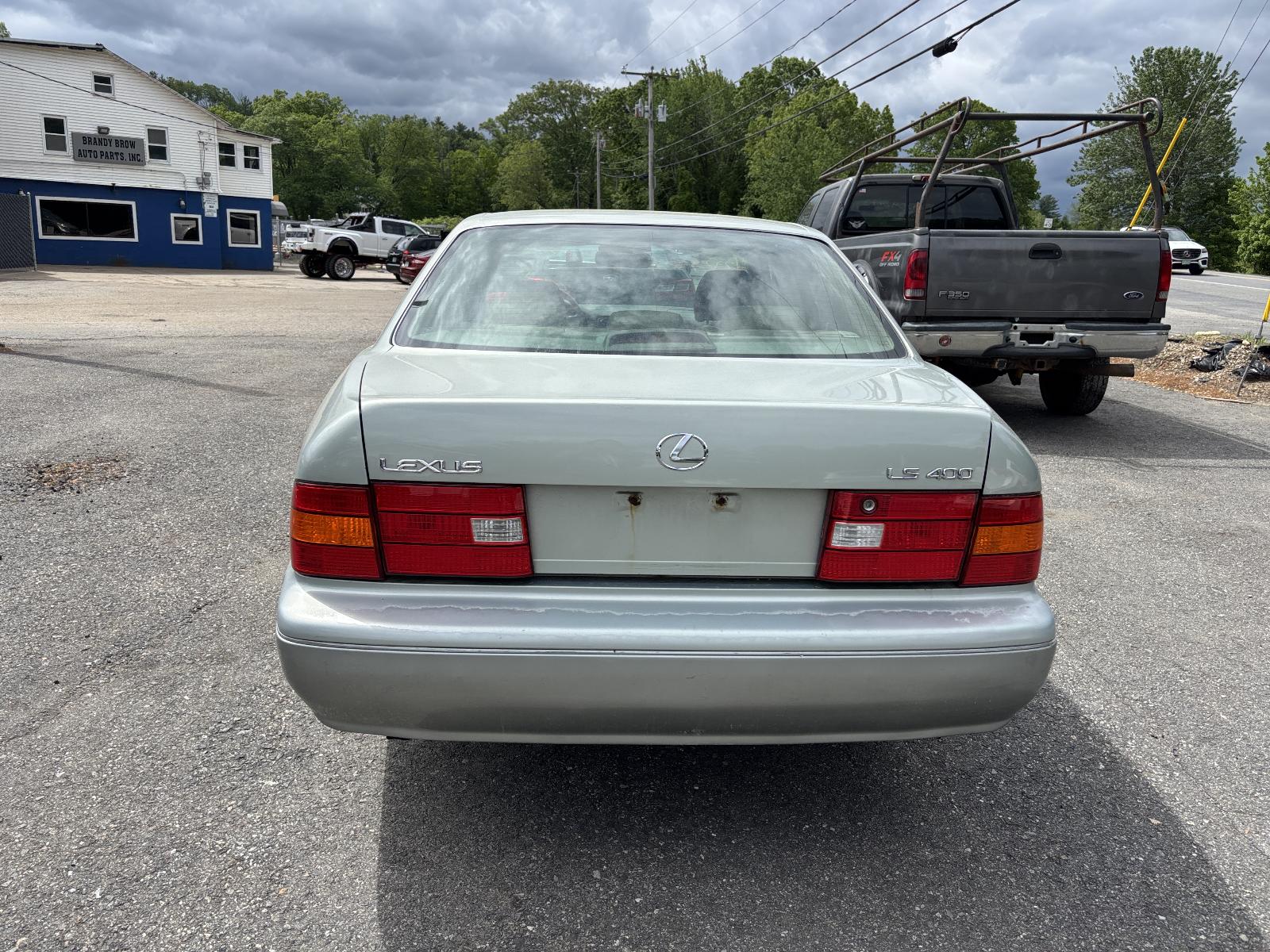g/j/h/d/e/db7273fa-46d0-4df8-943b-dc00d0a51424.JPG