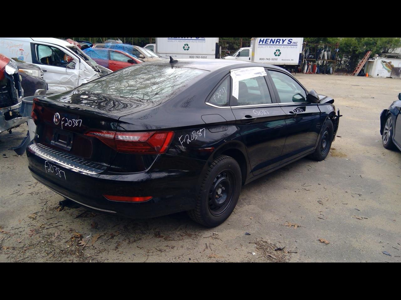 https://f005.backblazeb2.com/file/img-partshotlines-com/Inventory/NE41/Vehicle/117798_12.jpg