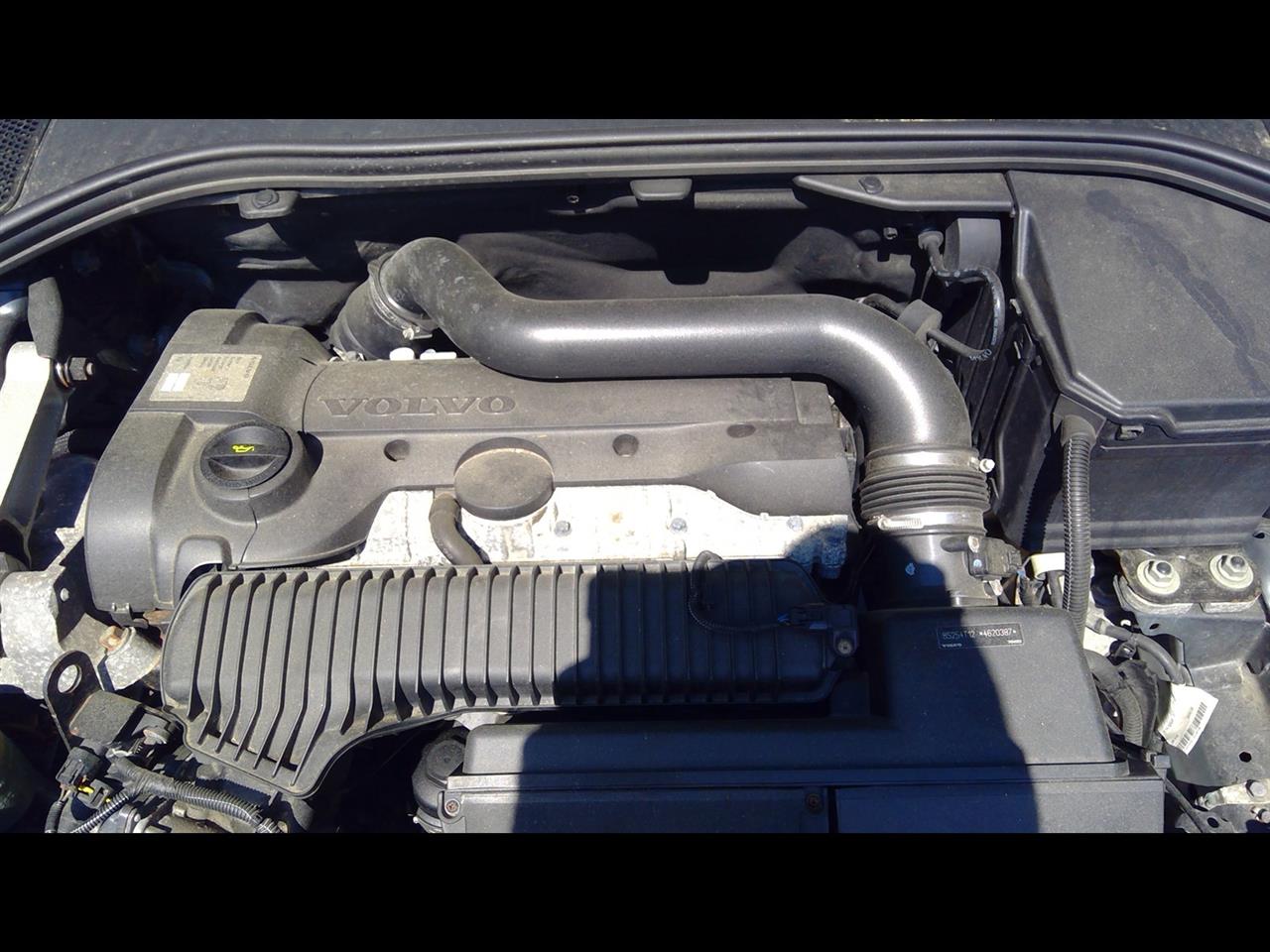 https://f005.backblazeb2.com/file/img-partshotlines-com/Inventory/NE41/Vehicle/118762_13.jpg