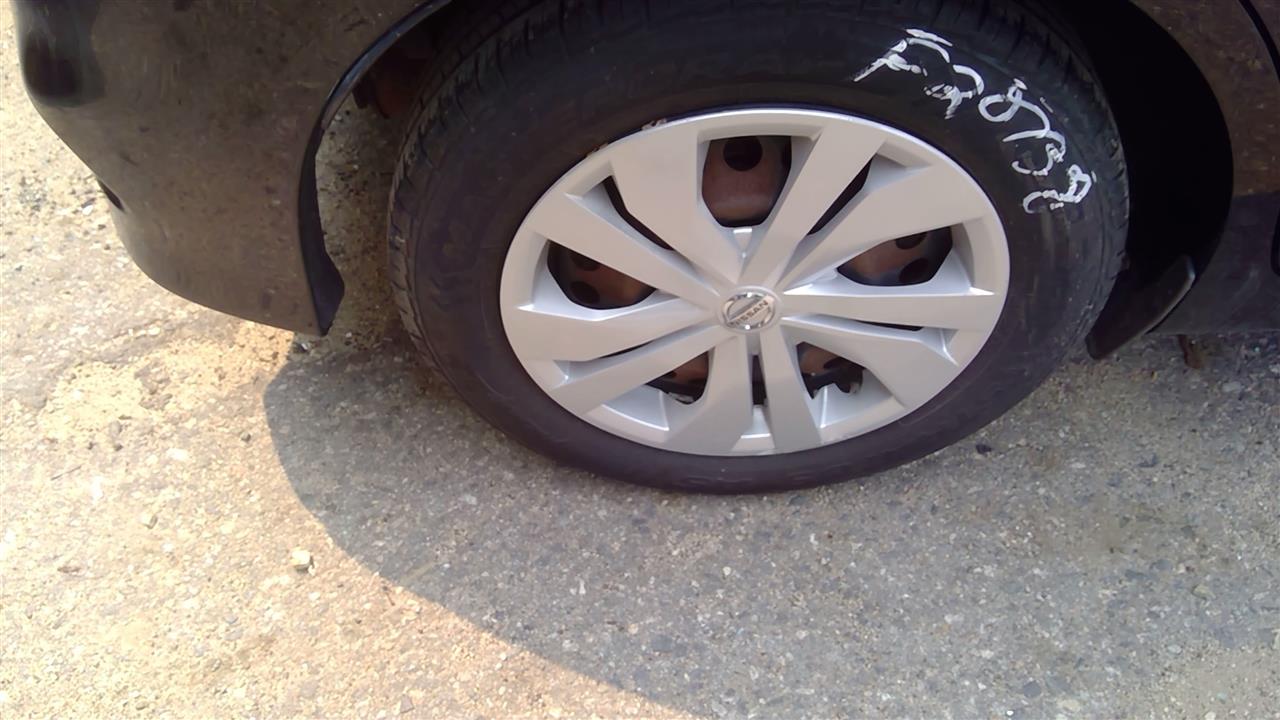 https://f005.backblazeb2.com/file/img-partshotlines-com/Inventory/NE41/Vehicle/118974_13.jpg