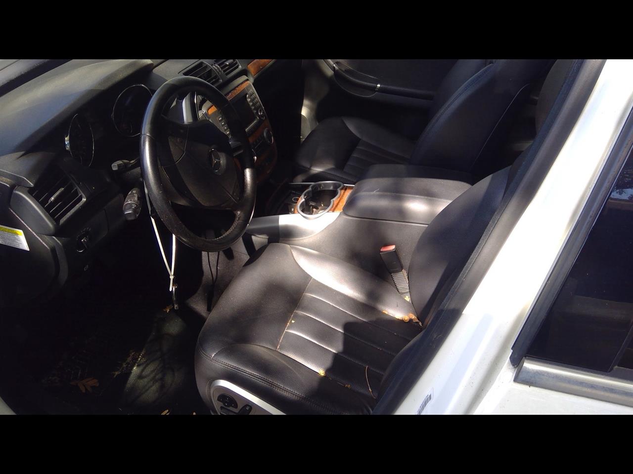 https://f005.backblazeb2.com/file/img-partshotlines-com/Inventory/NE41/Vehicle/119151_06.jpg