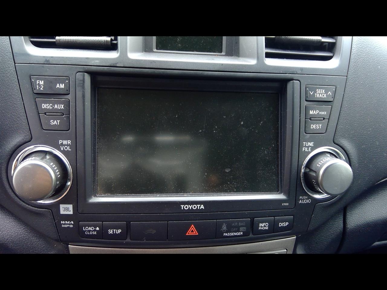 https://f005.backblazeb2.com/file/img-partshotlines-com/Inventory/NE41/Vehicle/119557_09.jpg