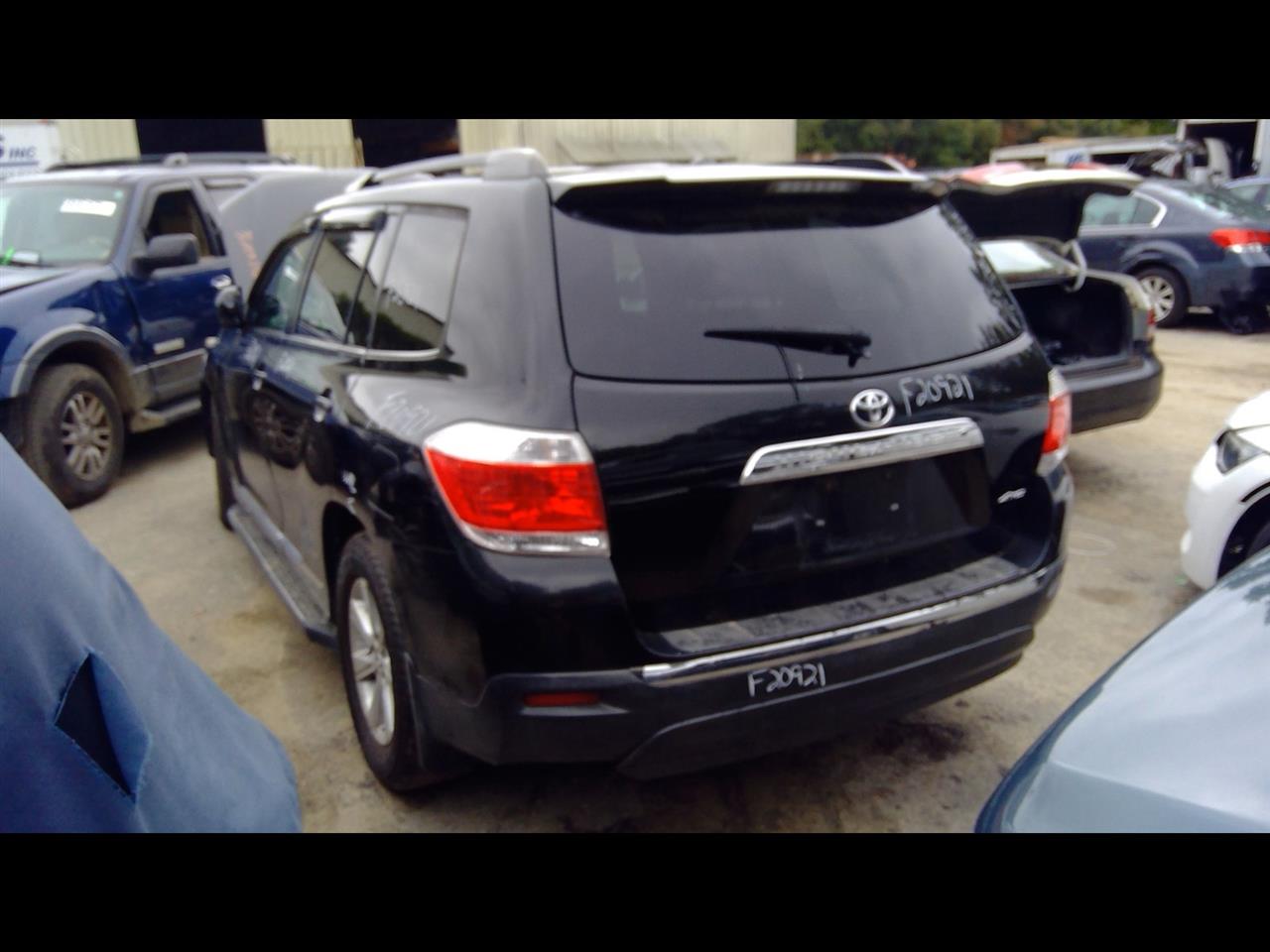https://f005.backblazeb2.com/file/img-partshotlines-com/Inventory/NE41/Vehicle/119557_12.jpg