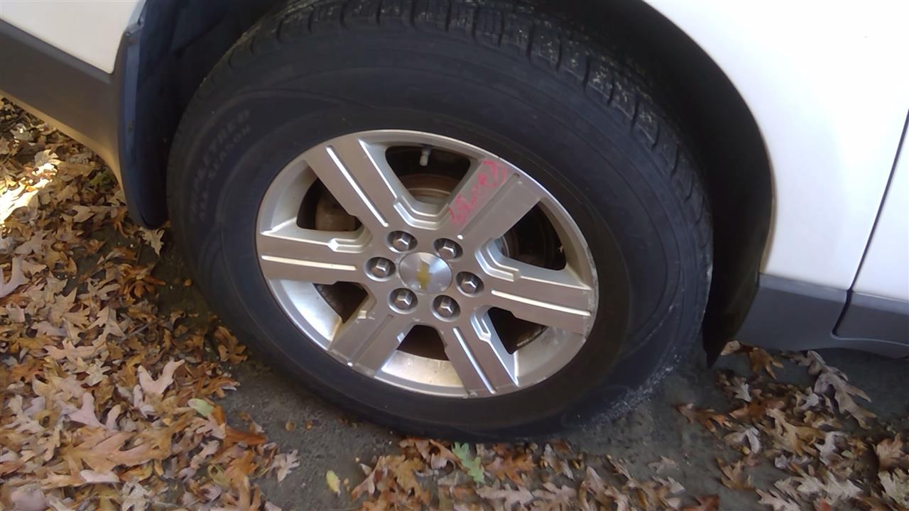https://f005.backblazeb2.com/file/img-partshotlines-com/Inventory/NE41/Vehicle/119820_11.jpg