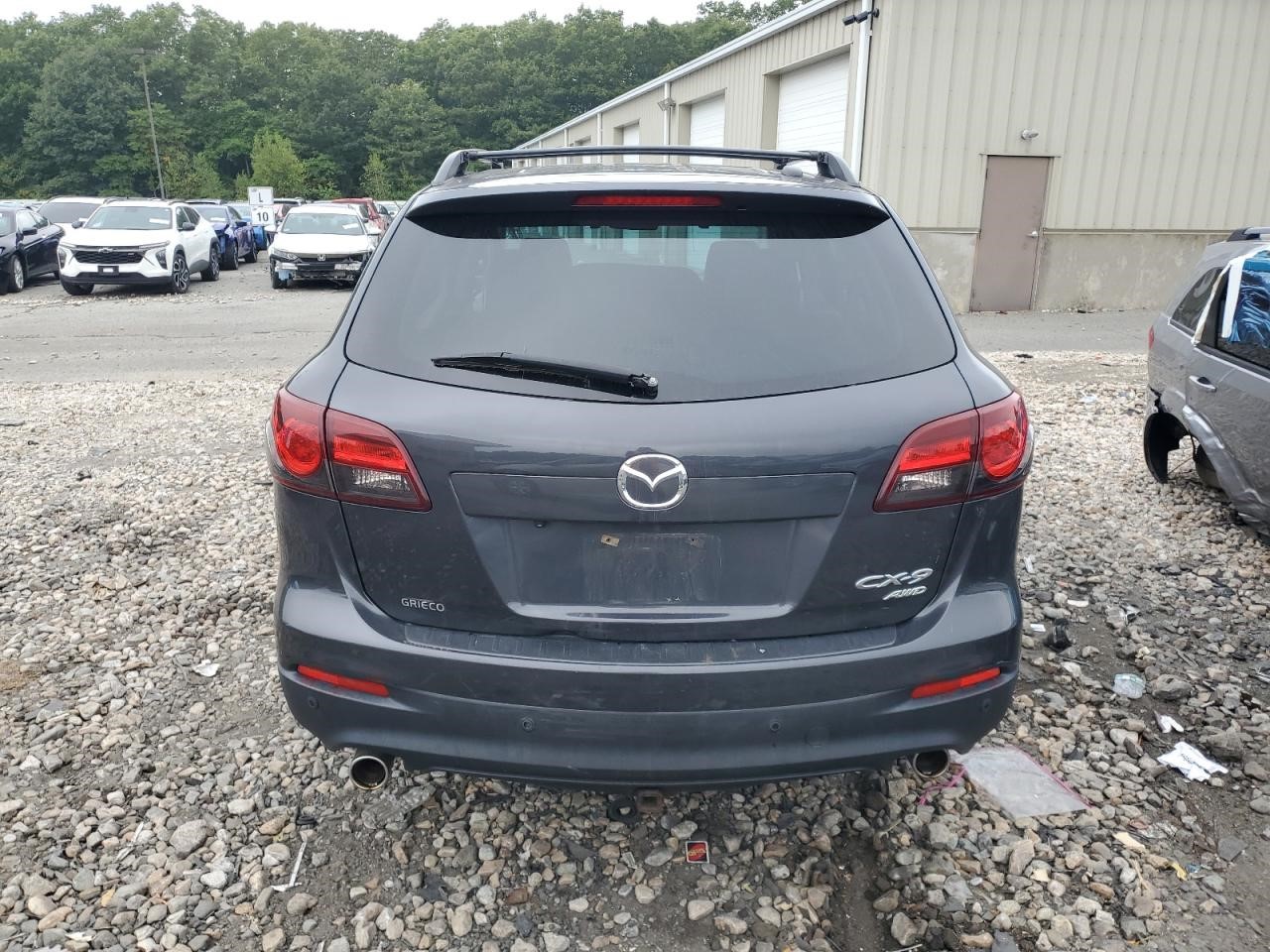https://f005.backblazeb2.com/file/img-partshotlines-com/Inventory/NE41/Vehicle/119910_06.jpg