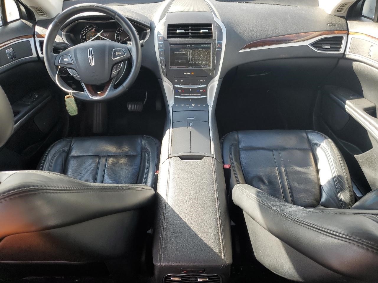 https://f005.backblazeb2.com/file/img-partshotlines-com/Inventory/NE41/Vehicle/120312_08.jpg