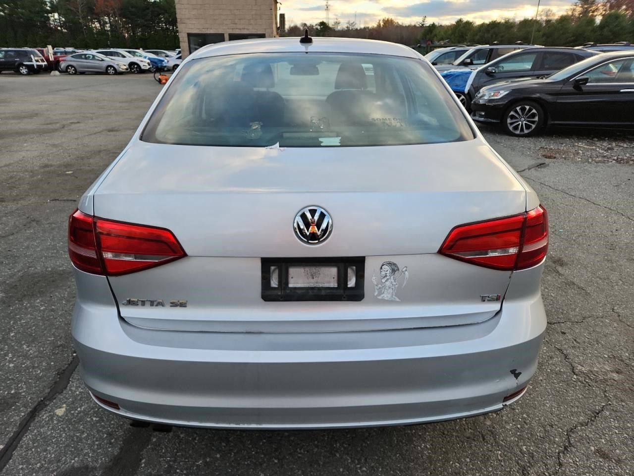 https://f005.backblazeb2.com/file/img-partshotlines-com/Inventory/NE41/Vehicle/120510_06.jpg