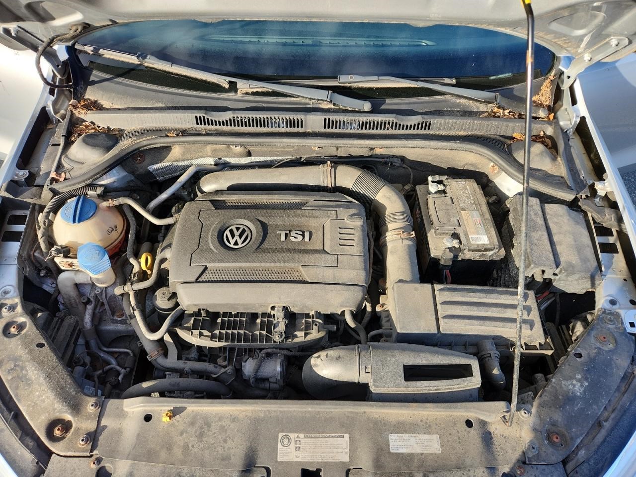 https://f005.backblazeb2.com/file/img-partshotlines-com/Inventory/NE41/Vehicle/120510_11.jpg