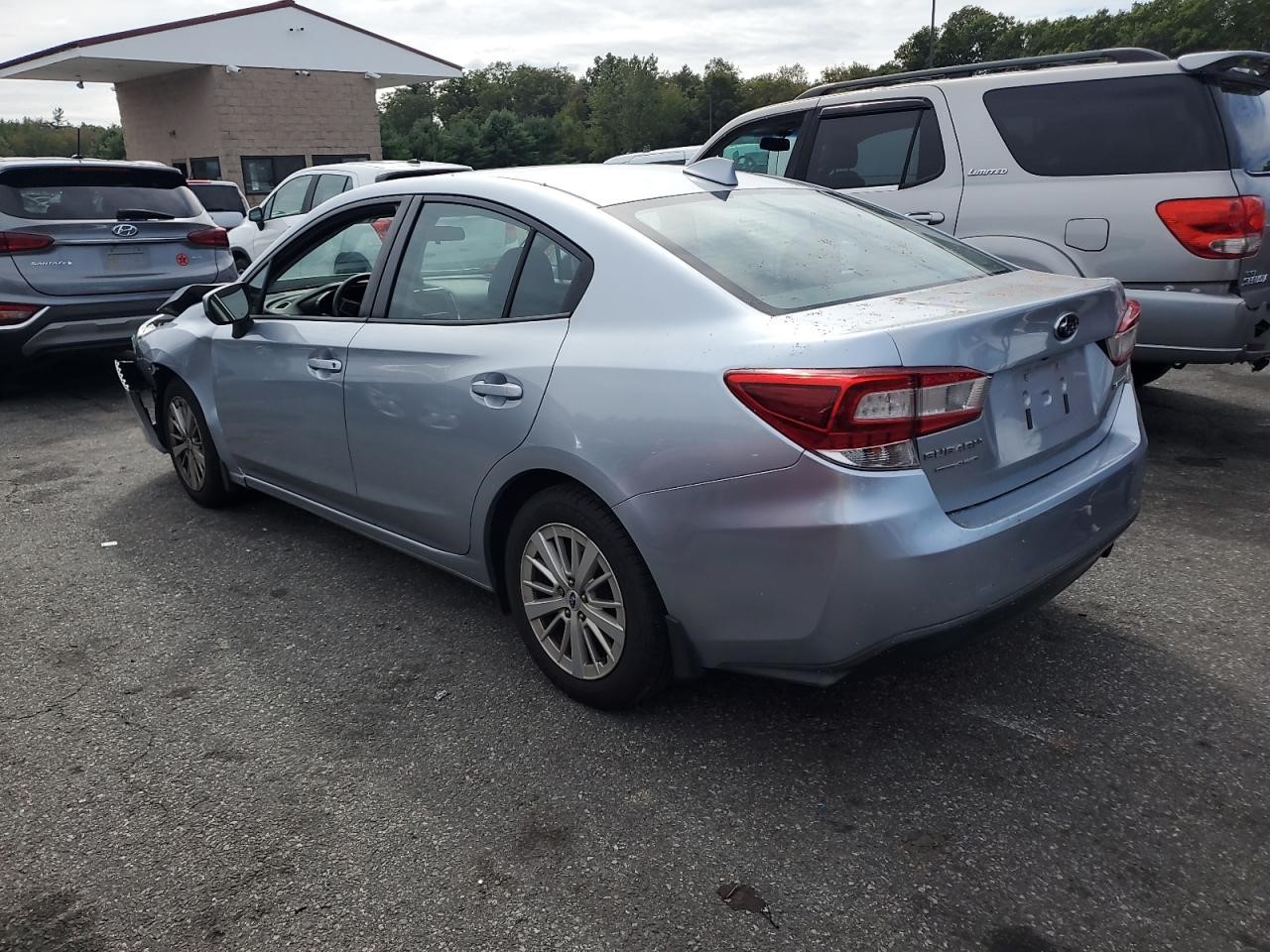 https://f005.backblazeb2.com/file/img-partshotlines-com/Inventory/NE41/Vehicle/120558_02.jpg