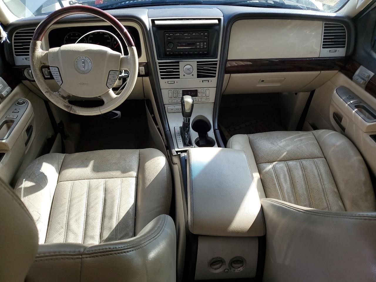 https://f005.backblazeb2.com/file/img-partshotlines-com/Inventory/NE41/Vehicle/120634_08.jpg