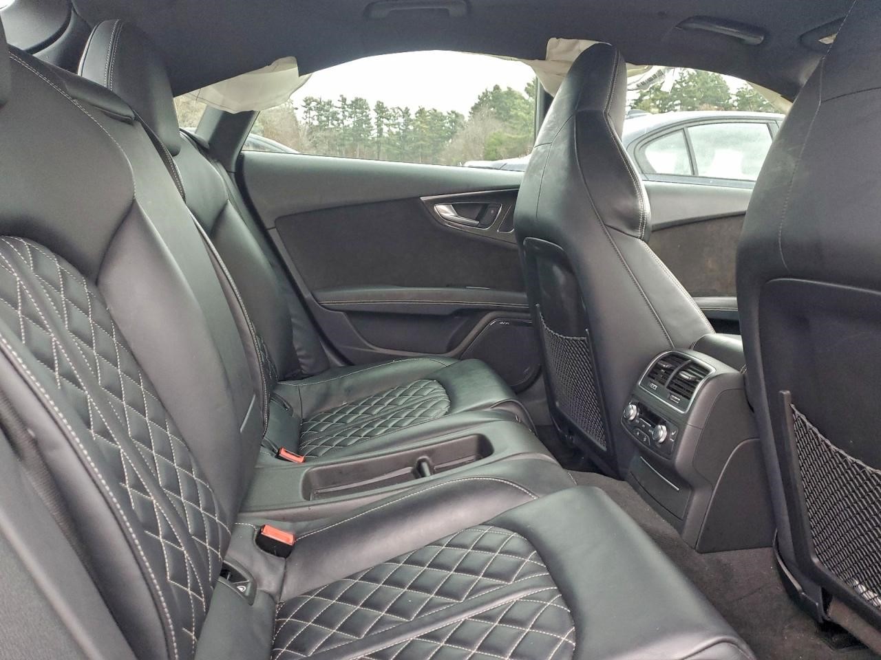 https://f005.backblazeb2.com/file/img-partshotlines-com/Inventory/NE41/Vehicle/120651_10.jpg