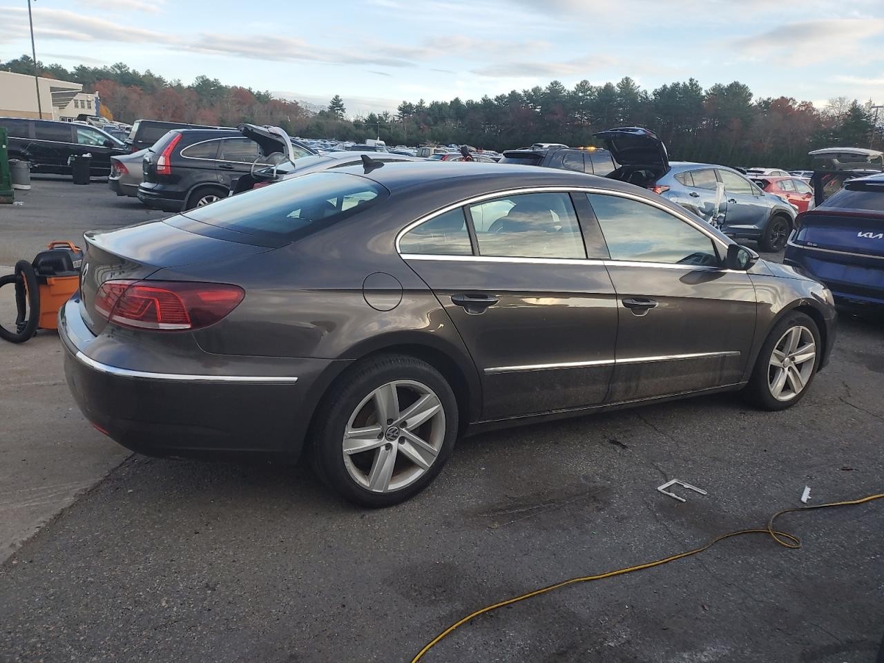 https://f005.backblazeb2.com/file/img-partshotlines-com/Inventory/NE41/Vehicle/120780_03.jpg